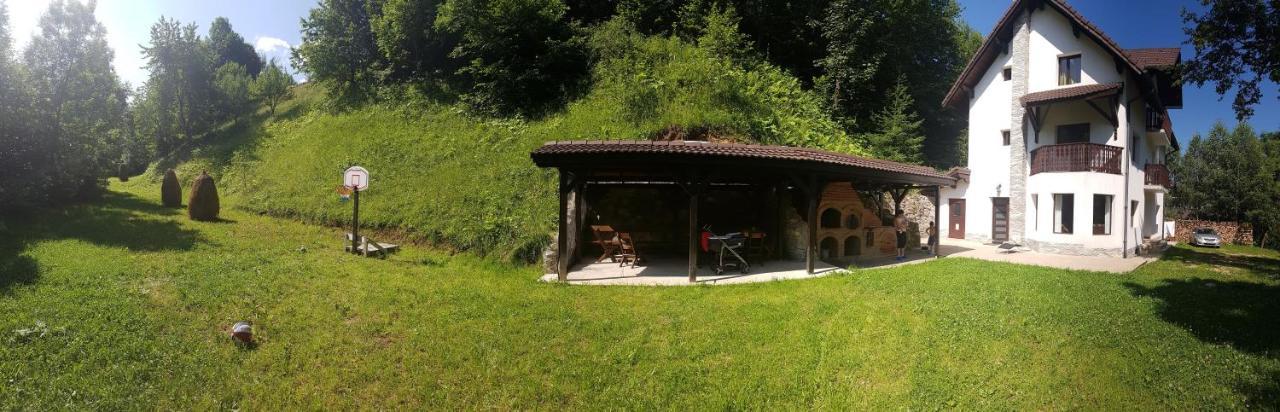 Villa La Craita à Bran  Extérieur photo